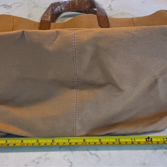 Thirty-One Camel Tote Bag with Strap - Picture 11 of 14